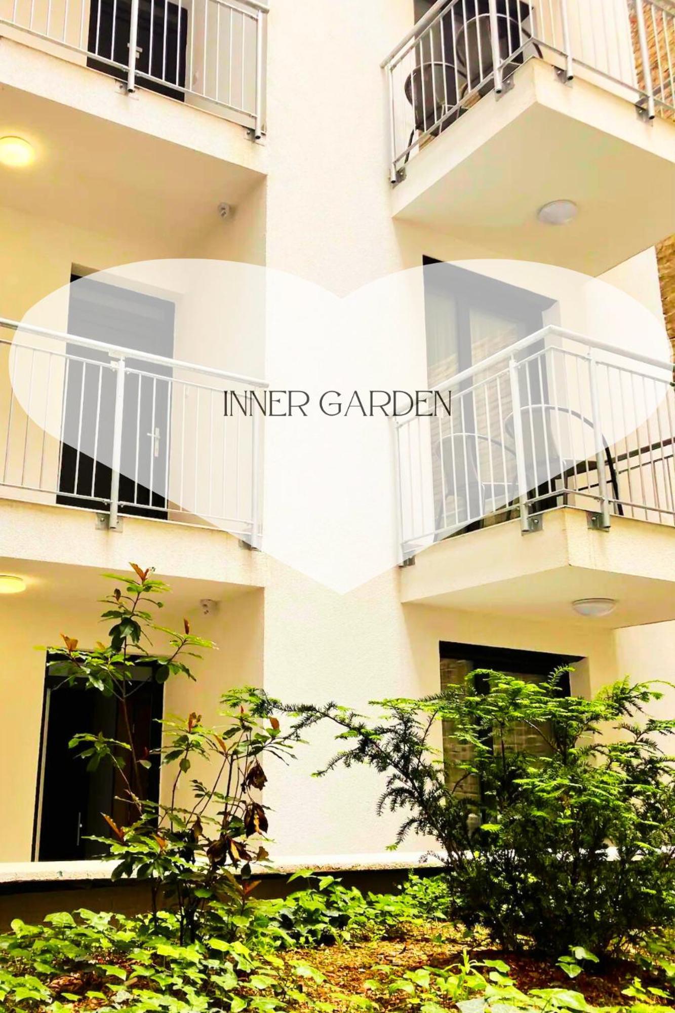 Matyas Corner Apartments Green Square Apartment I Budapest Esterno foto